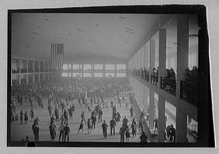 Illustration for article titled Roller Skating